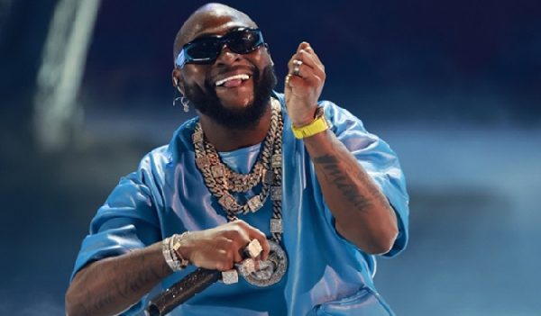 Davido: Redefining Fame with a Refreshingly Down-to-Earth Approach