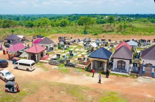 Chiraa Cemetery: Sunyani’s Unique Mini-Mansion Final Resting Place